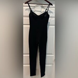 Fashion Nova Black Ribbed Jumpsuit Adjustable Straps Women’s Size Medium
